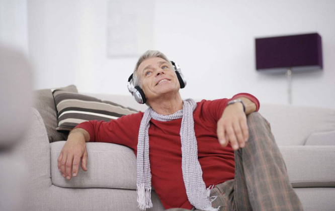 音乐有助改善老年心理问题
